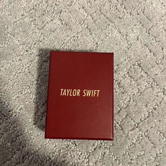 Taylor Swift Red (Taylor's Version) We’ll Run Locket - Picture 1 of 4